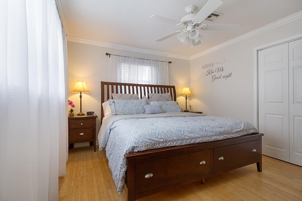 Beachway Per Ankh Pompano Beach Eksteriør billede